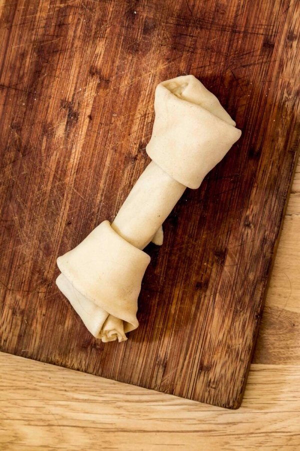 naturalchews_chewbonemedium_jpeg-600x900 Vondis Natural Rawhide Chew Bone Review